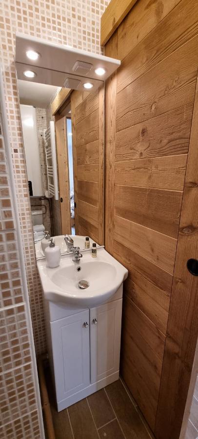 Studio Uissan Pour 5 Personnes A Cote Des Pistes Huez Экстерьер фото