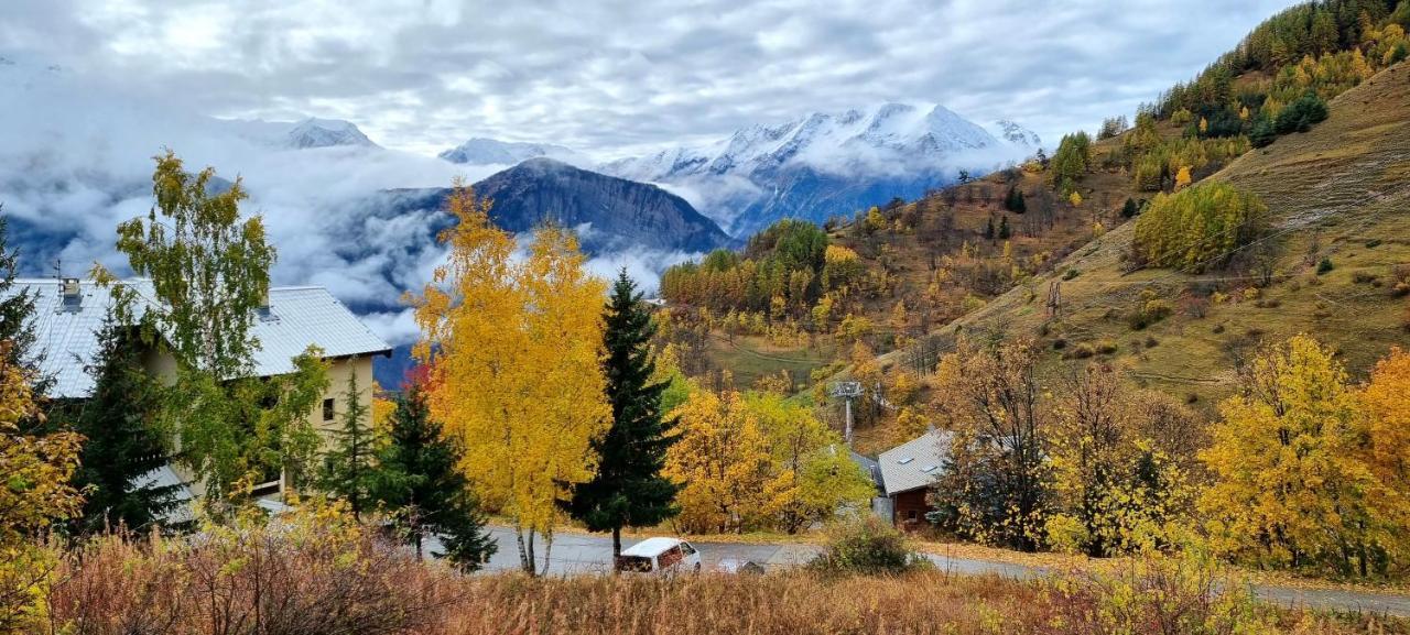 Studio Uissan Pour 5 Personnes A Cote Des Pistes Huez Экстерьер фото